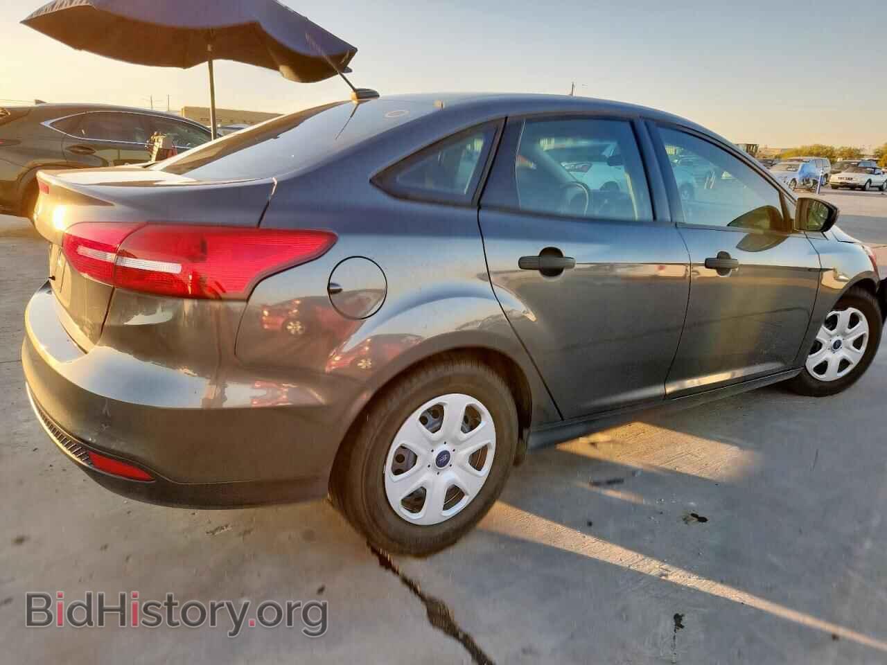 2017 FORD FOCUS - VIN: 1FADP3E2XHL299120 - Фото 3
