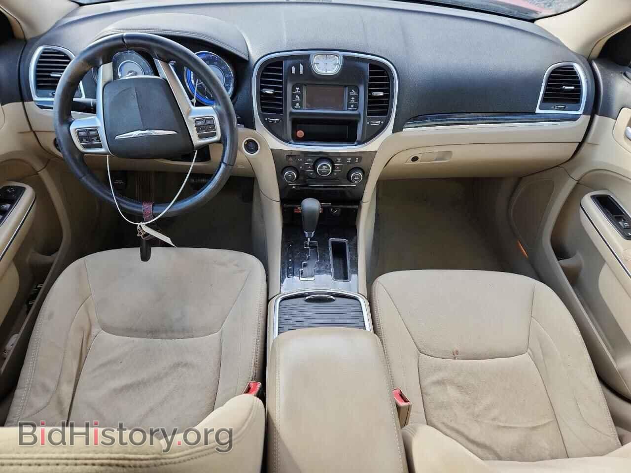 2012 CHRYSLER 300 - VIN: 2C3CCAAG2CH132834 - Фото 8