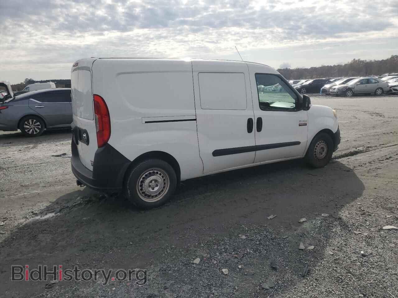 2017 RAM All Models - VIN: ZFBERFAB1H6E28303 - Photo 3