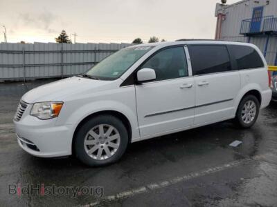 2015 Chrysler MINIVAN Touring, белый — VIN 2C4RC1BG2FR696390, Copart