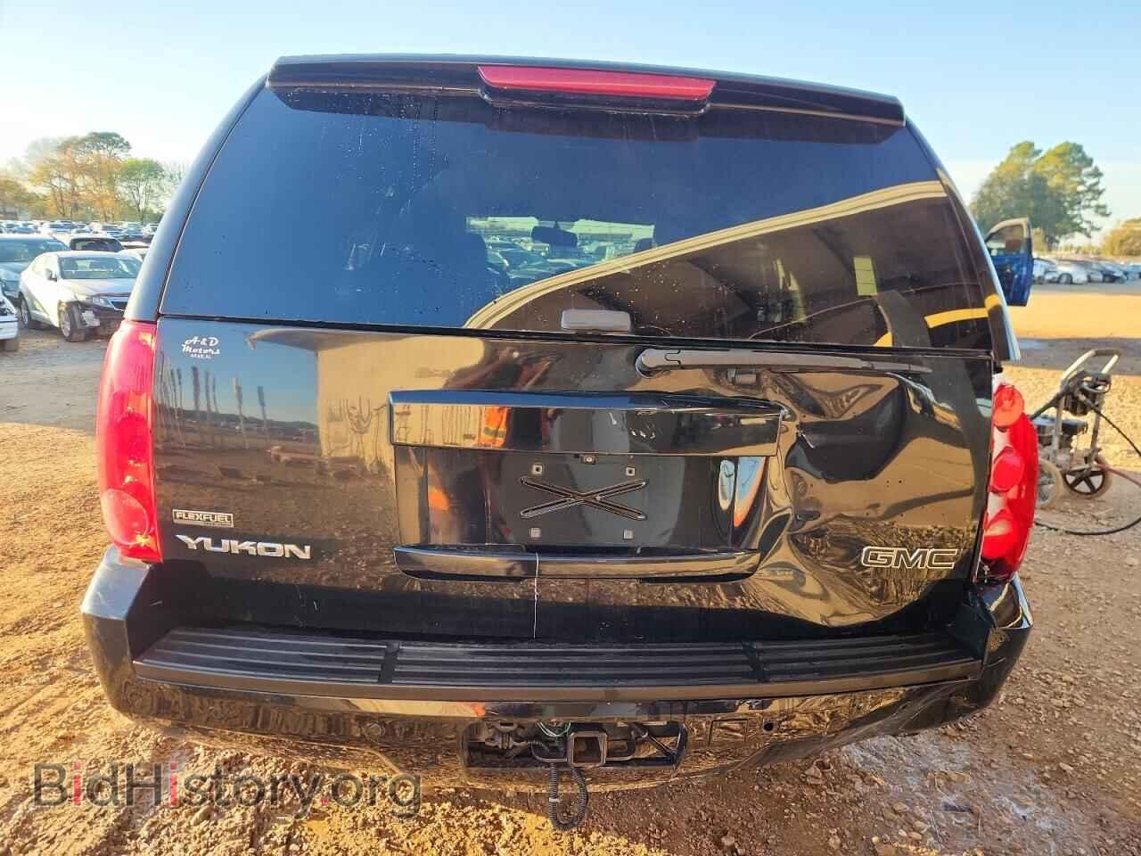 2010 GMC YUKON - VIN: 1GKMCCE30AR144792 - Photo 6
