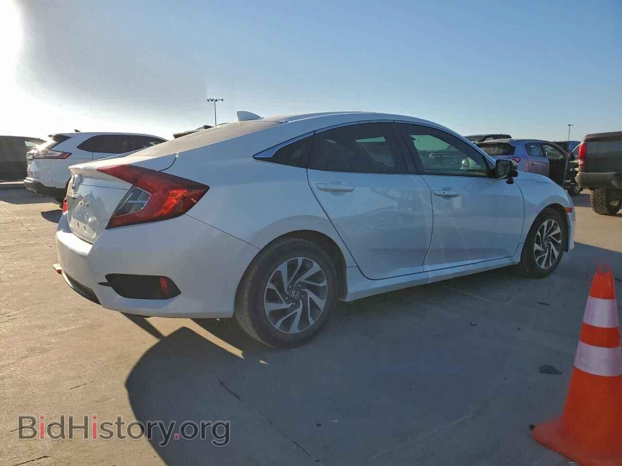 2017 HONDA CIVIC - VIN: 19XFC2F75HE225115 - Фото 3