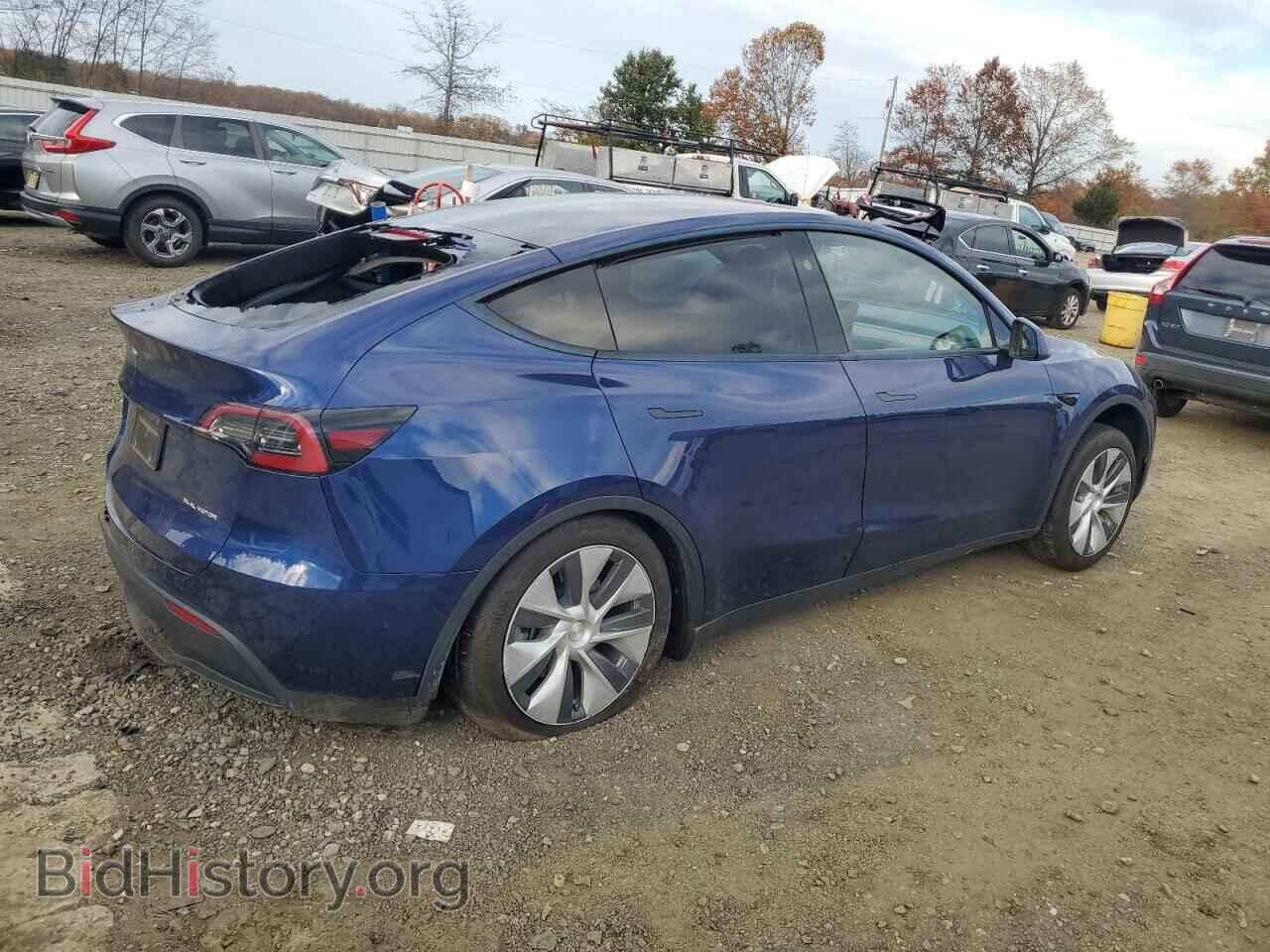 2023 TESLA MODEL Y - VIN: 7SAYGDEE1PF838028 - Фото 3
