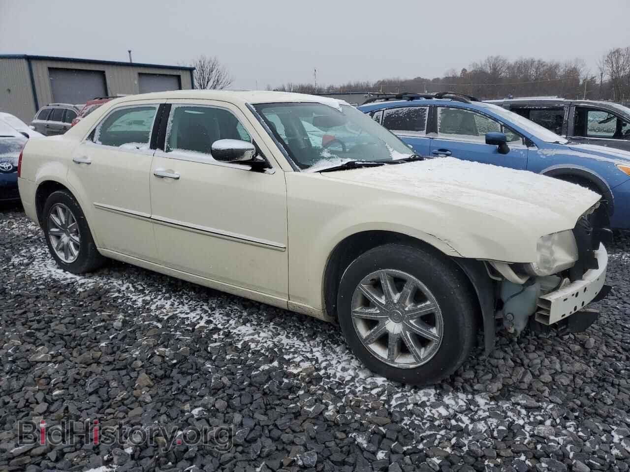 2010 CHRYSLER 300 - VIN: 2C3CA3CV0AH140263 - Фото 4
