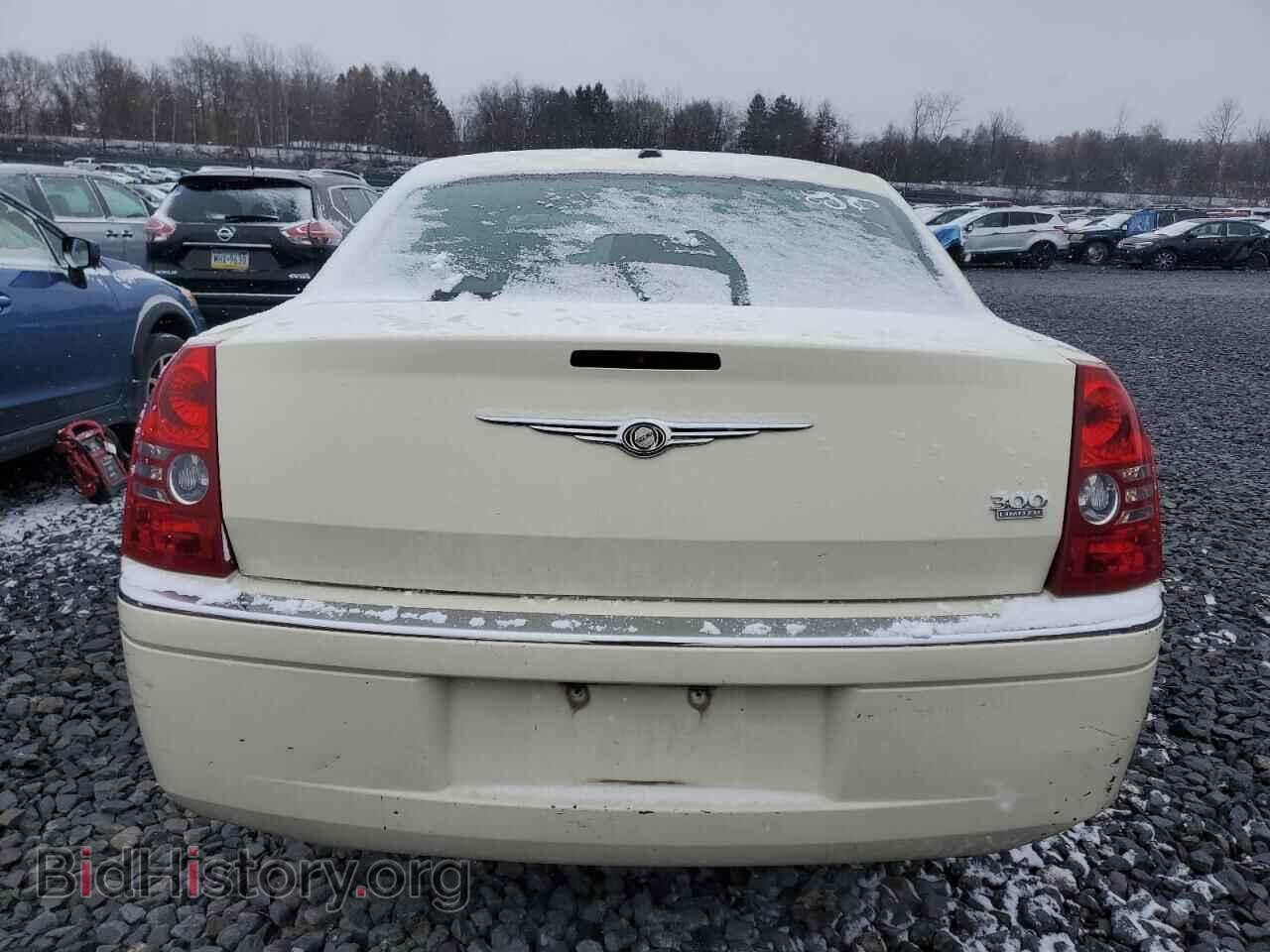 2010 CHRYSLER 300 - VIN: 2C3CA3CV0AH140263 - Фото 6