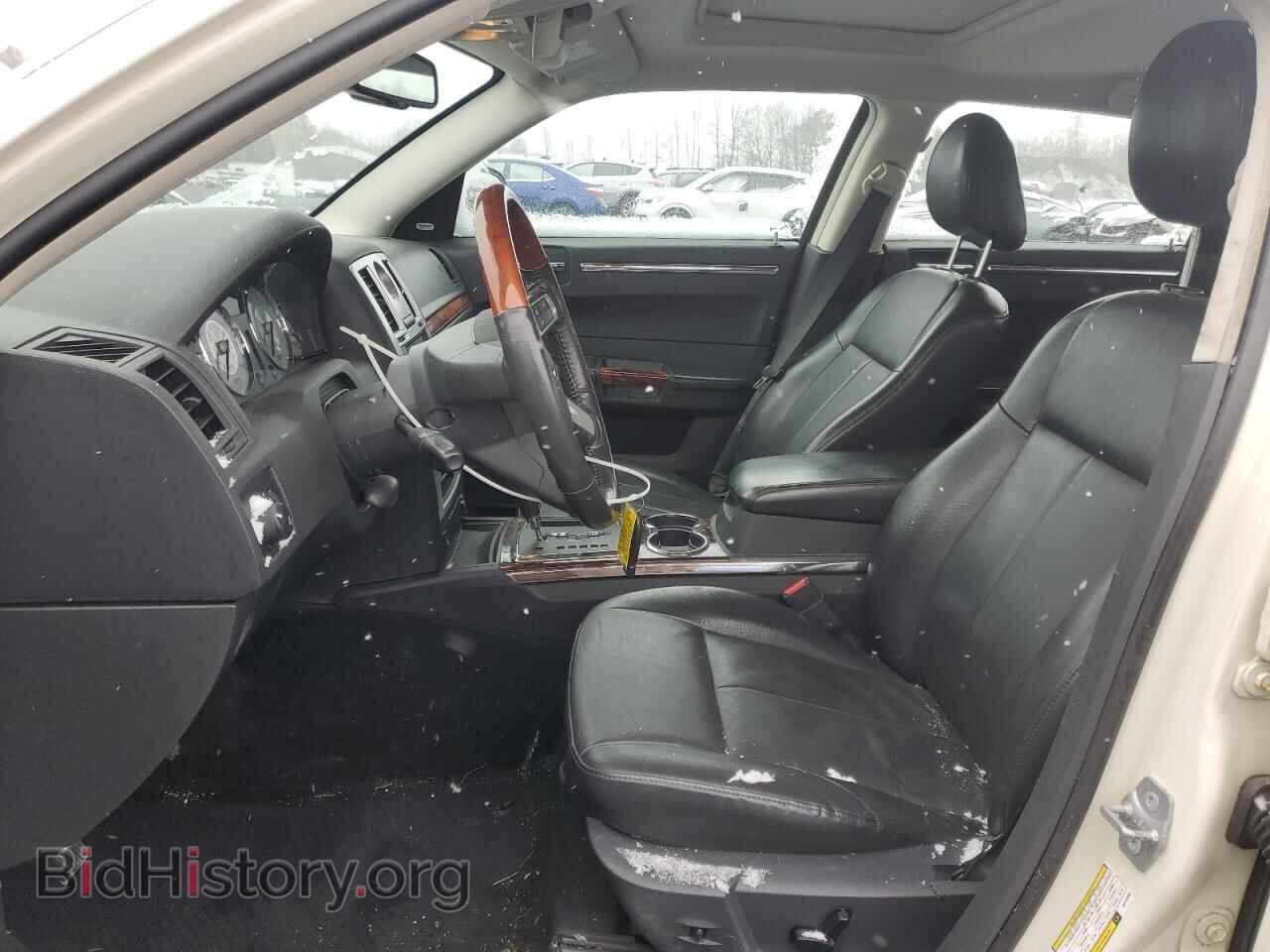 2010 CHRYSLER 300 - VIN: 2C3CA3CV0AH140263 - Фото 7