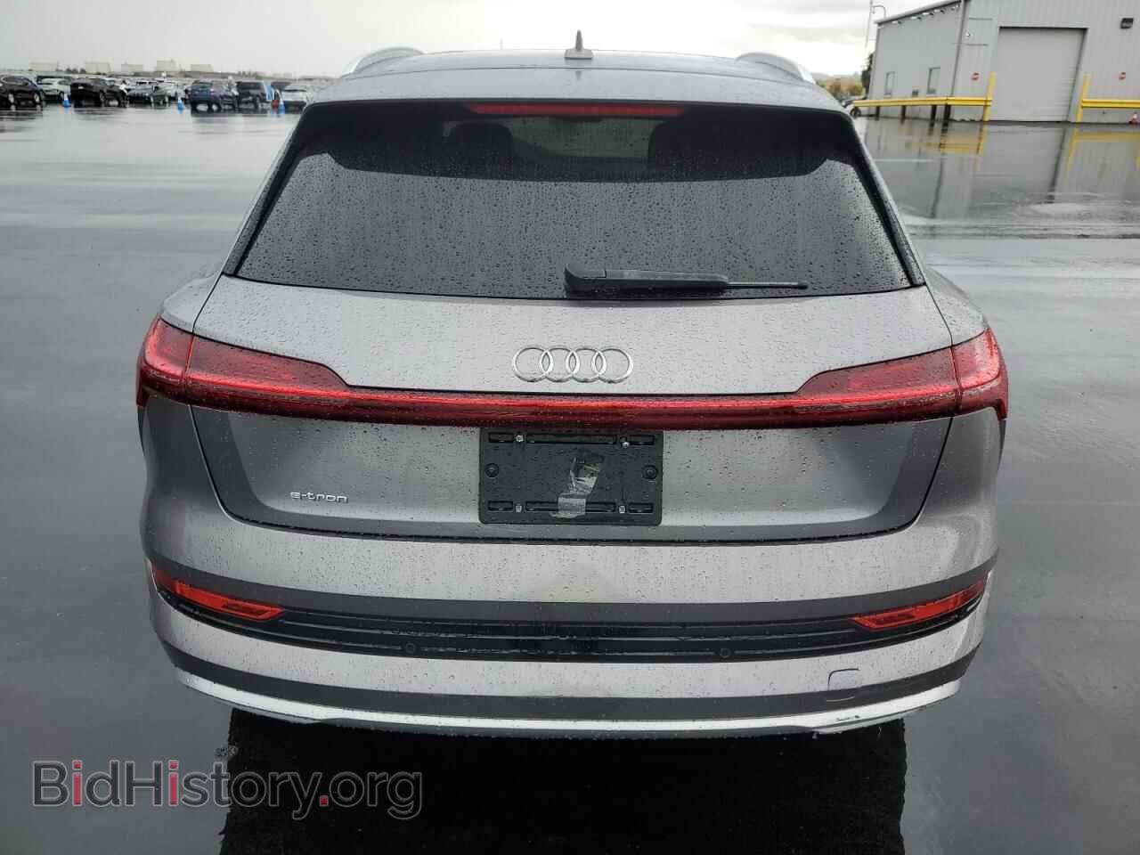2019 AUDI E-TRON - VIN: WA1LAAGE4KB011280 - Фото 6