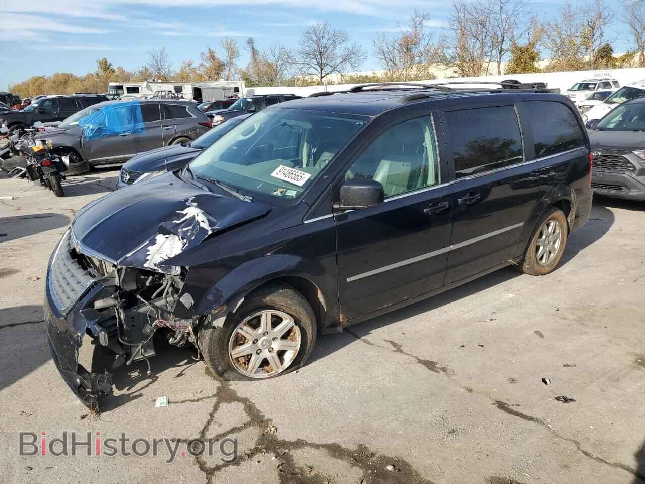 Photo 2A4RR5DX2AR153711 - CHRYSLER MINIVAN 2010