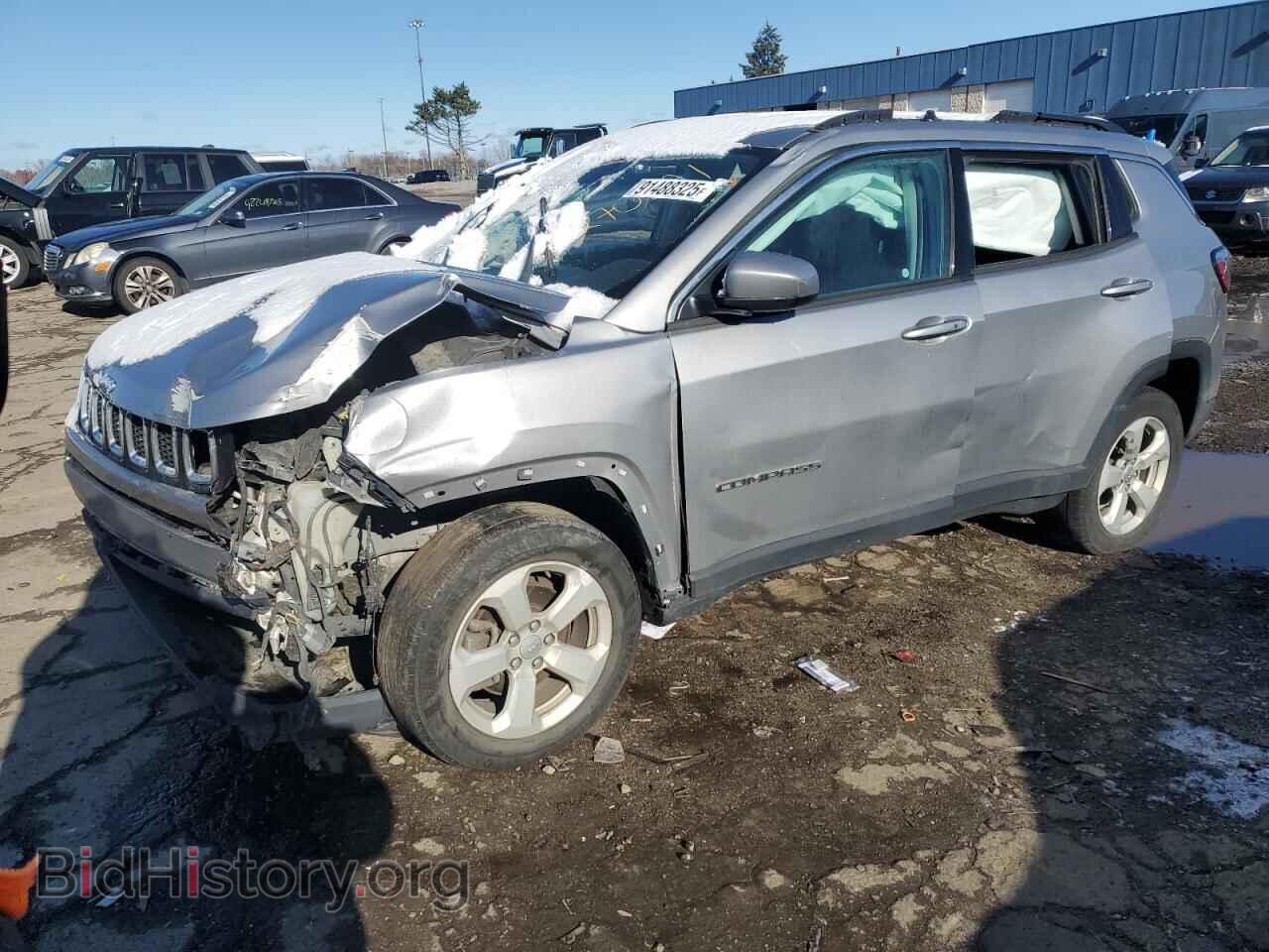 Photo 3C4NJDBB0JT270391 - JEEP COMPASS 2018