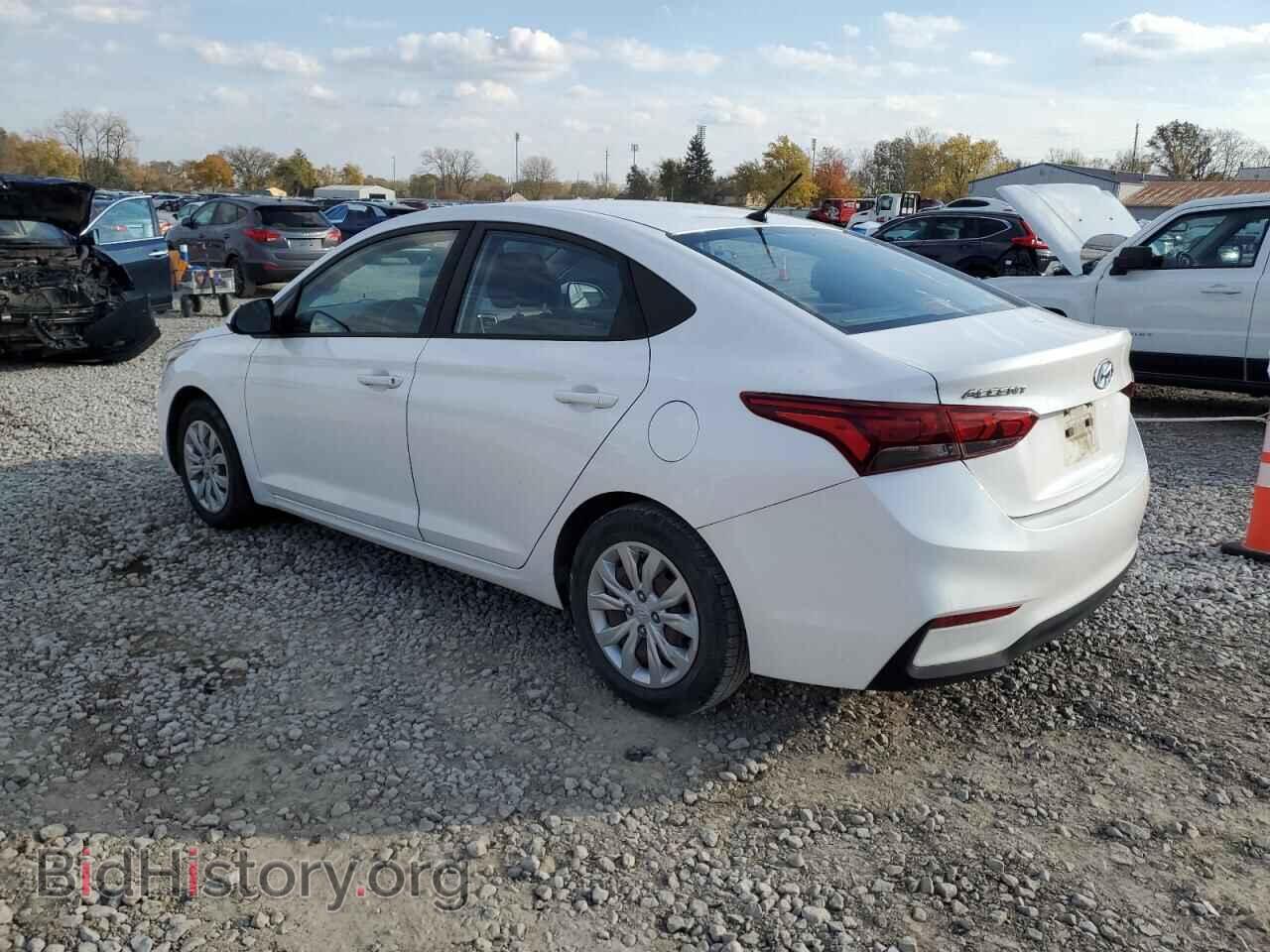 2019 HYUNDAI ACCENT - VIN: 3KPC24A39KE083137 - Фото 2