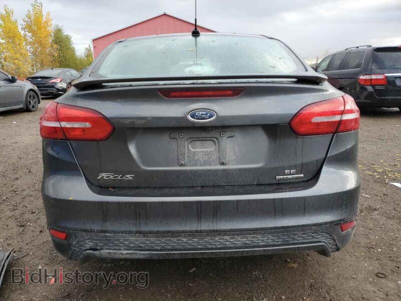 2016 Ford FOCUS (VIN 1FADP3F2XGL291970) — фото 6 из 12