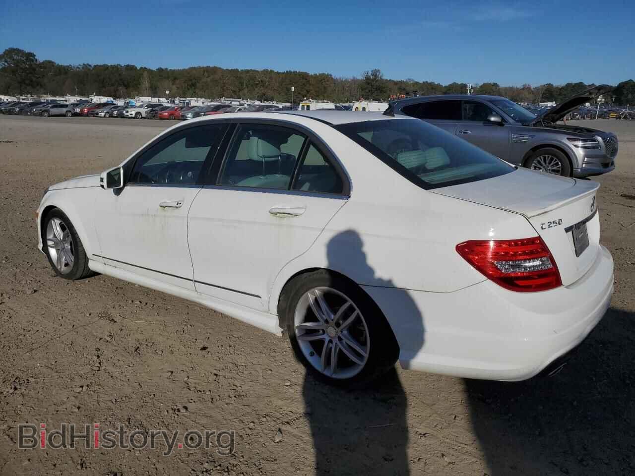 2014 MERCEDES-BENZ C-CLASS - VIN: WDDGF4HB9EA936717 - Фото 2