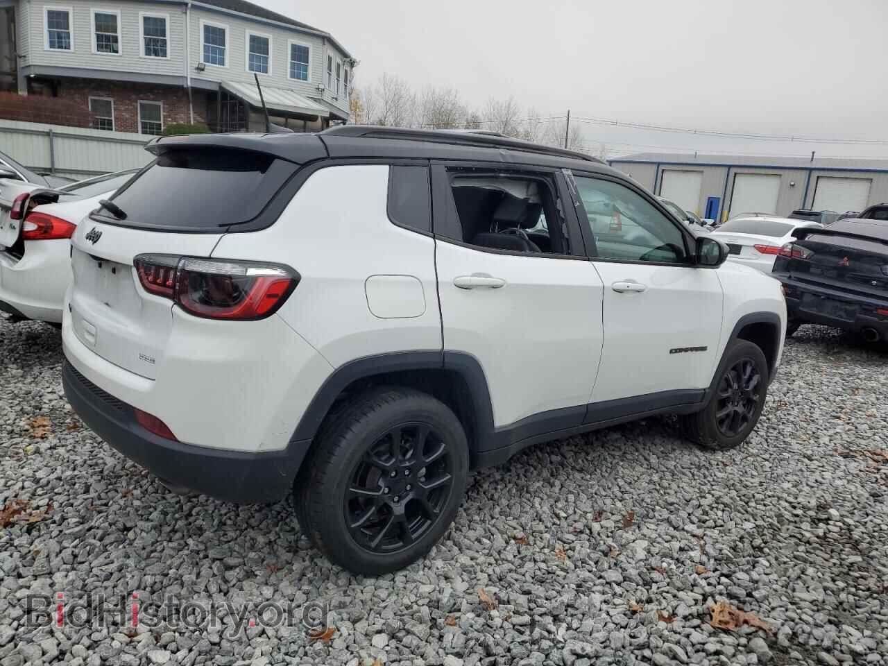 2022 JEEP COMPASS - VIN: 3C4NJDBB5NT190509 - Фото 3