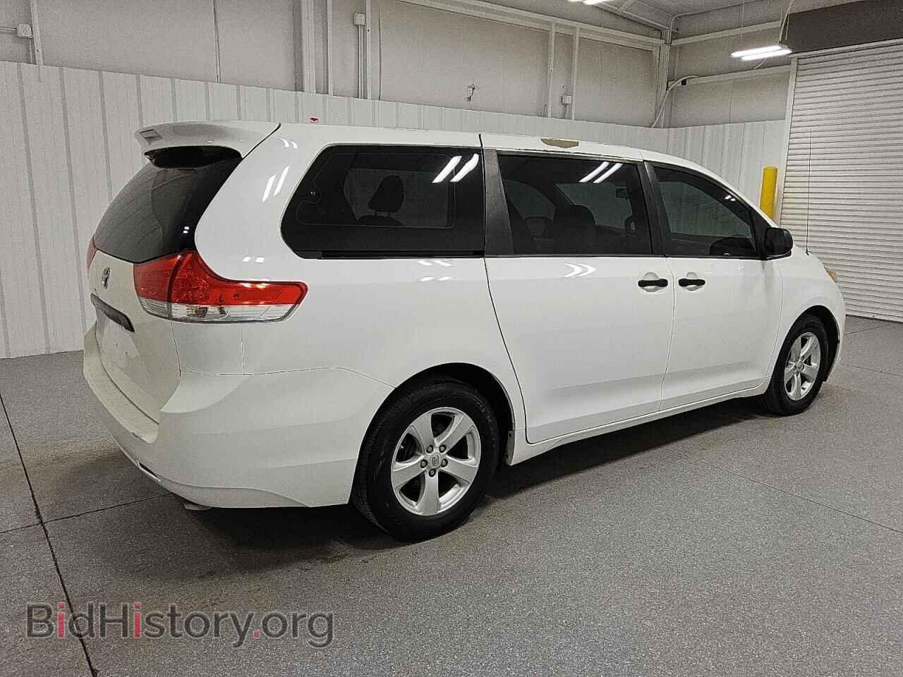 2013 TOYOTA All Models - VIN: 5TDZK3DC1DS335455 - Фото 3