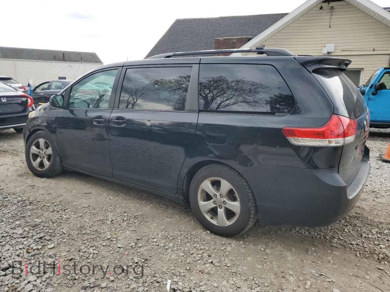 2011 TOYOTA All Models - VIN: 5TDKK3DC3BS034085 - Фото 2