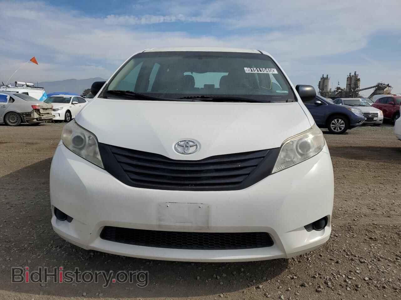 2017 TOYOTA All Models - VIN: 5TDZZ3DC5HS818108 - Фото 5