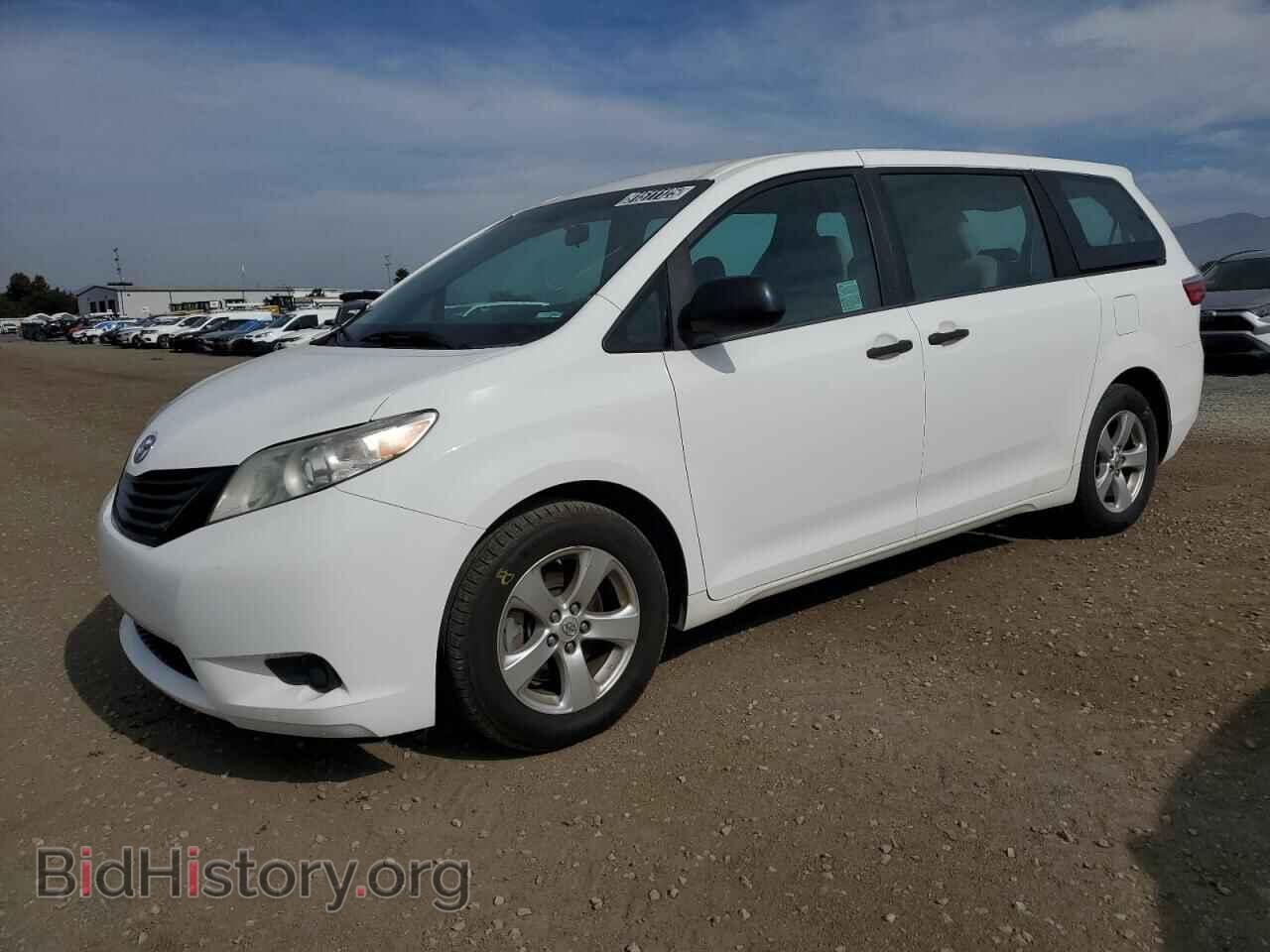 Photo 5TDZZ3DC8HS814375 - TOYOTA All Models 2017