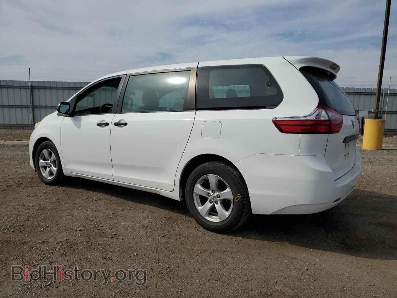 2017 TOYOTA All Models - VIN: 5TDZZ3DC3HS818656 - Photo 2