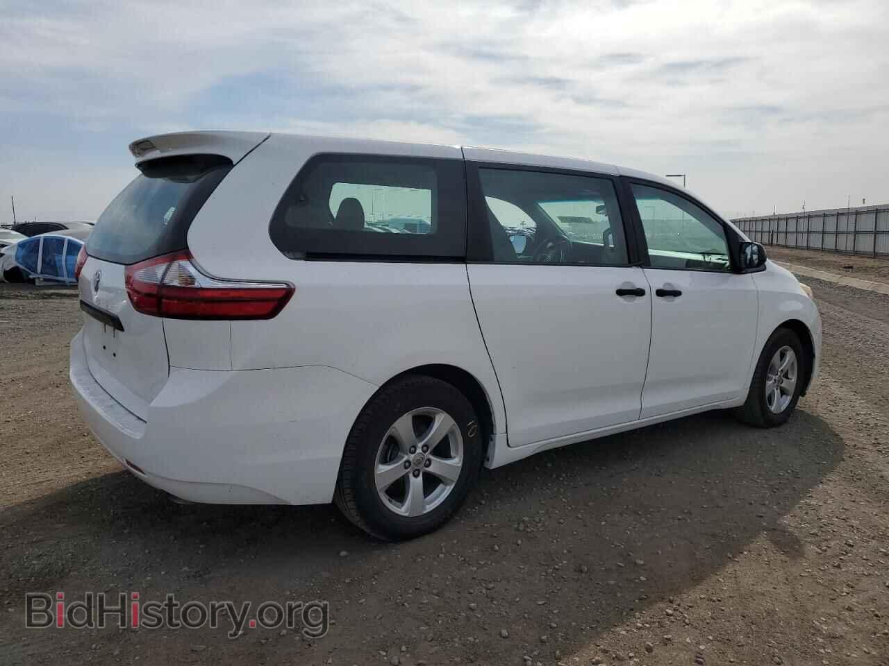 2017 TOYOTA All Models - VIN: 5TDZZ3DC3HS818656 - Photo 3