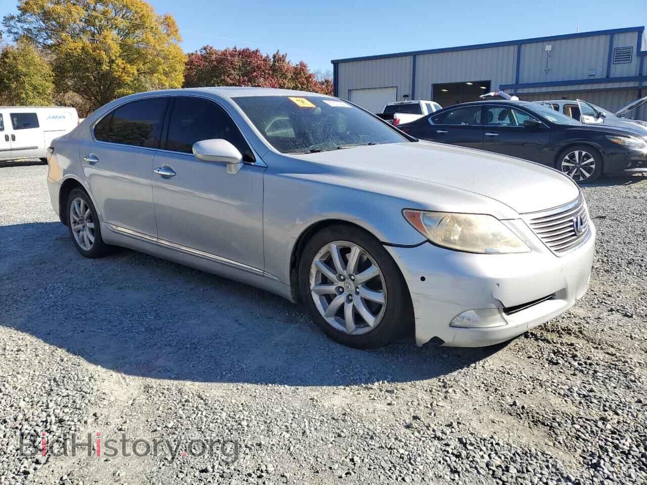 2007 LEXUS LS460 - VIN: JTHGL46F175010850 - Photo 4
