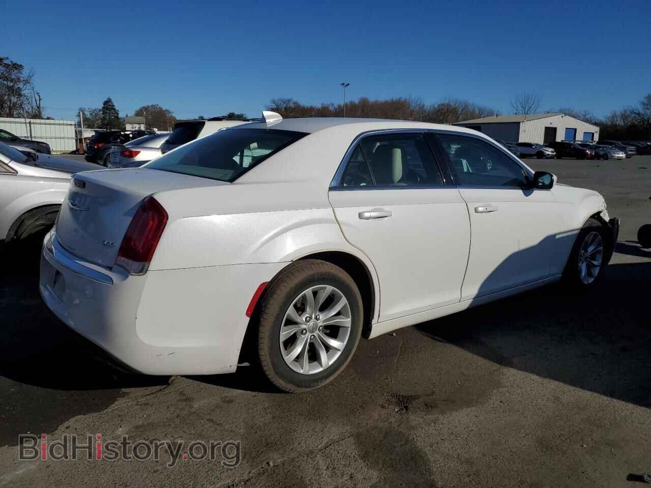 2015 CHRYSLER 300 - VIN: 2C3CCAAG7FH772655 - Фото 3