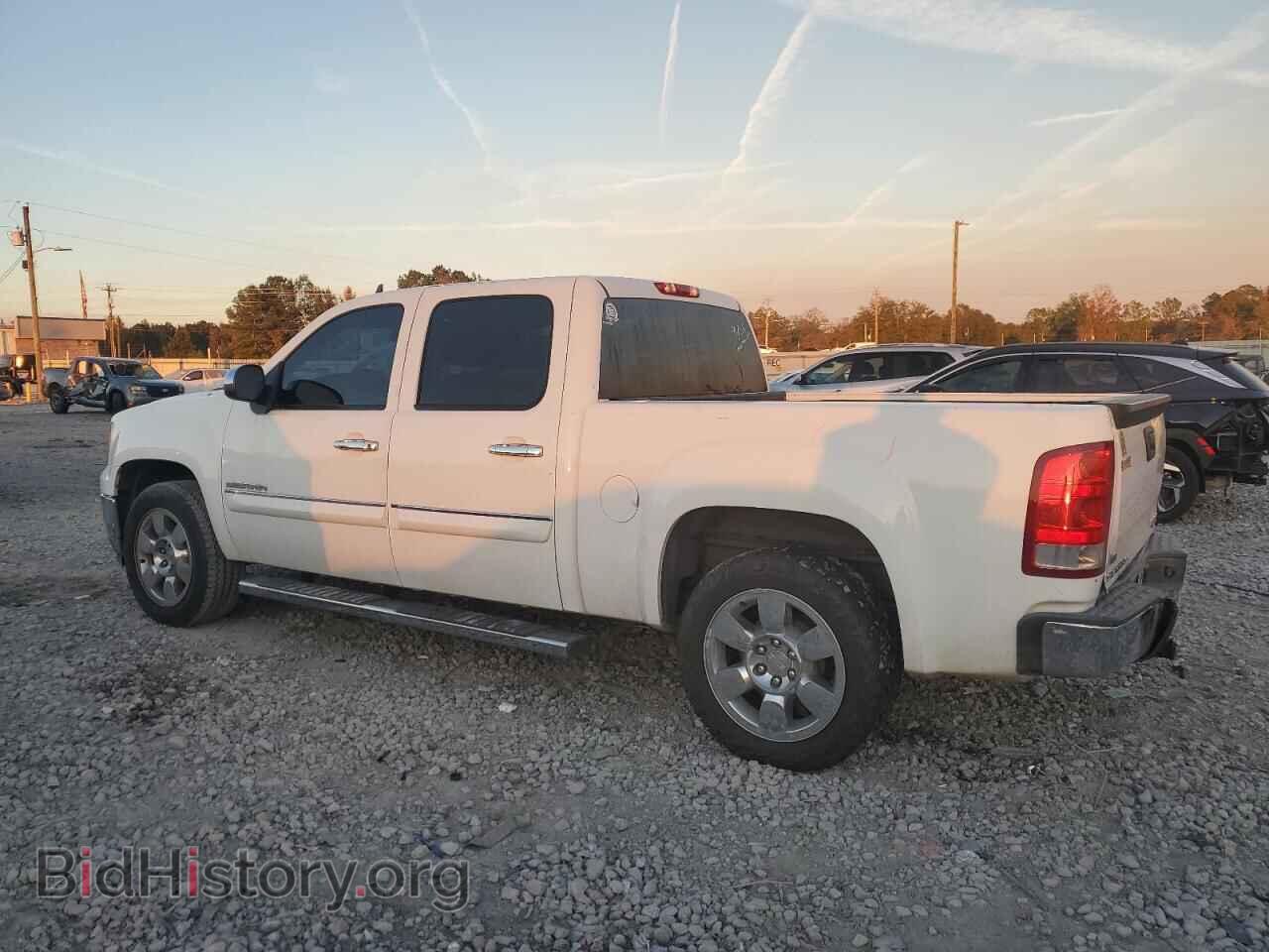 2010 GMC SIERRA - VIN: 3GTRCVE06AG210877 - Фото 2