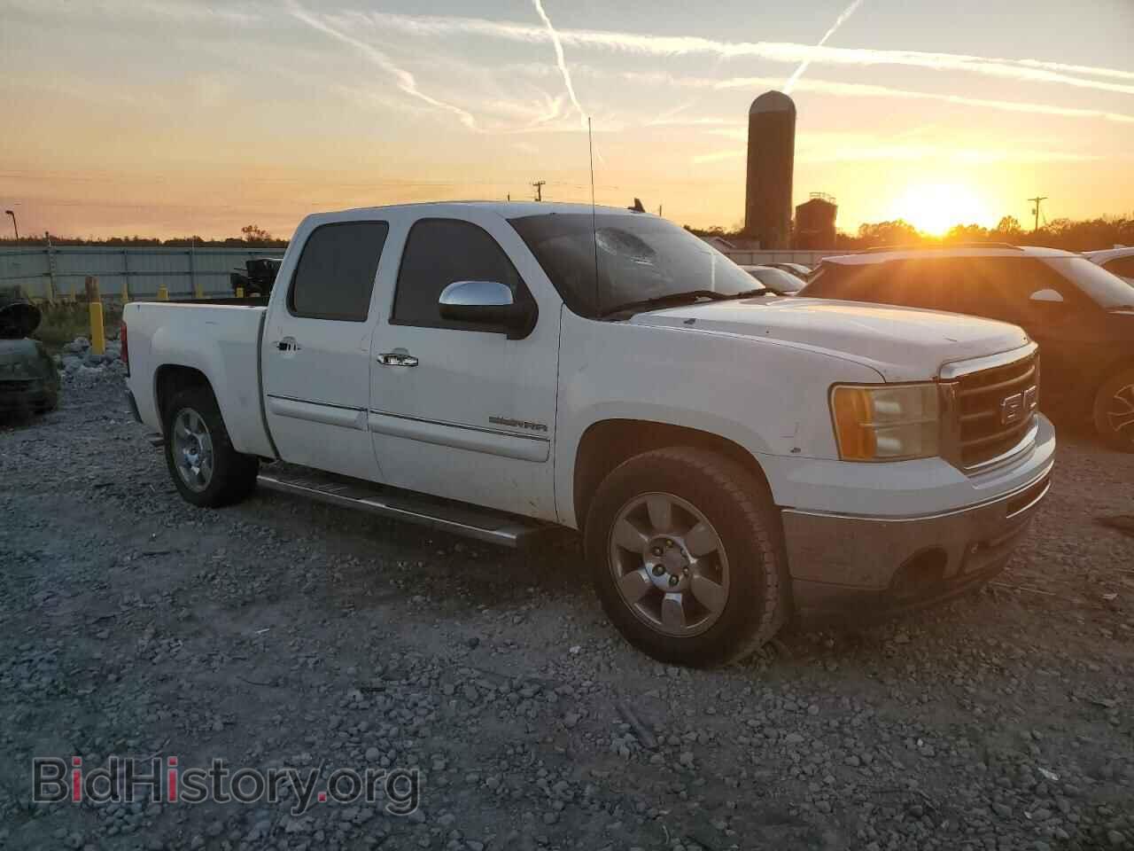 2010 GMC SIERRA - VIN: 3GTRCVE06AG210877 - Фото 4