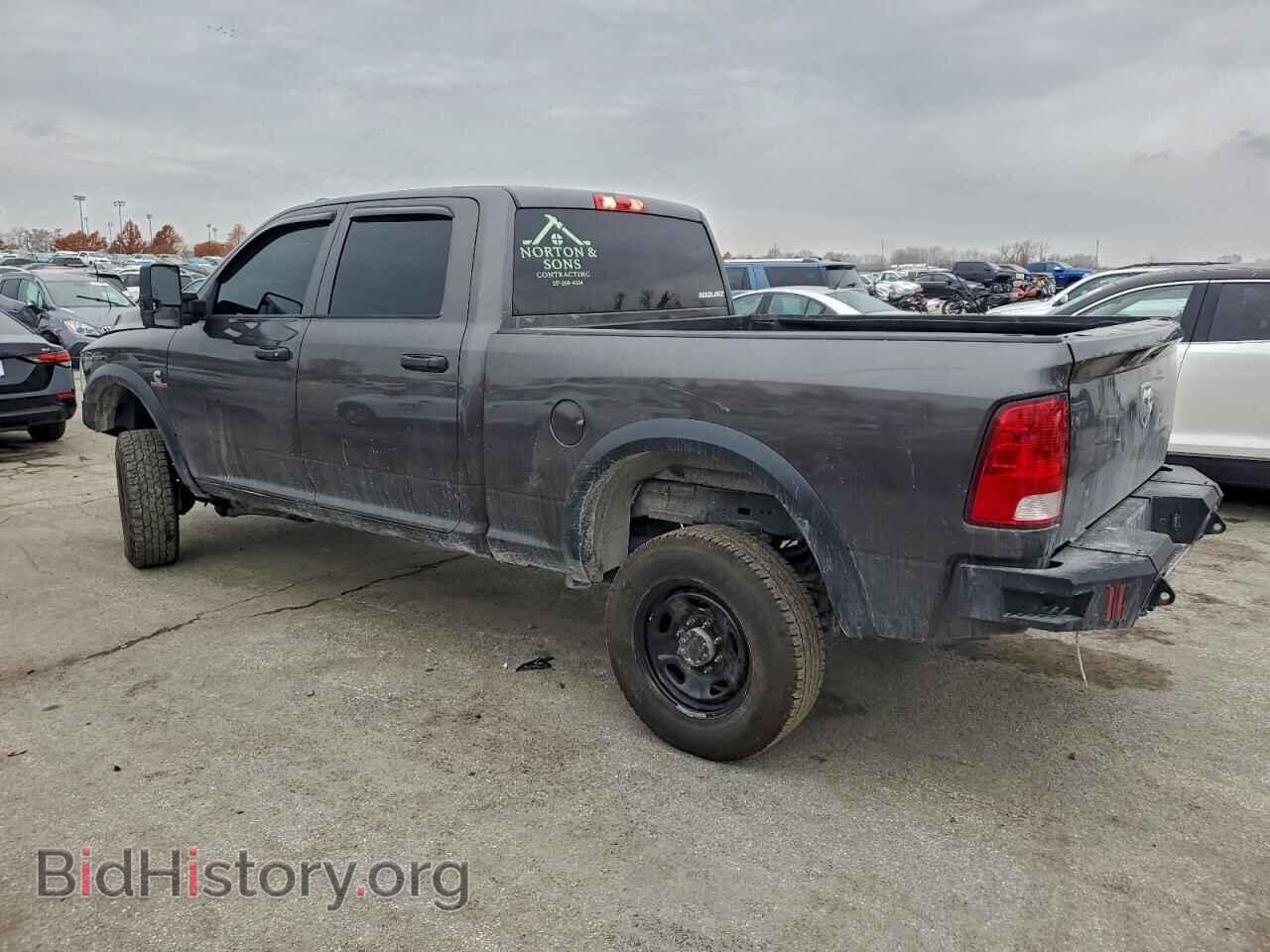2018 RAM All Models - VIN: 3C6UR5CL2JG380294 - Фото 2