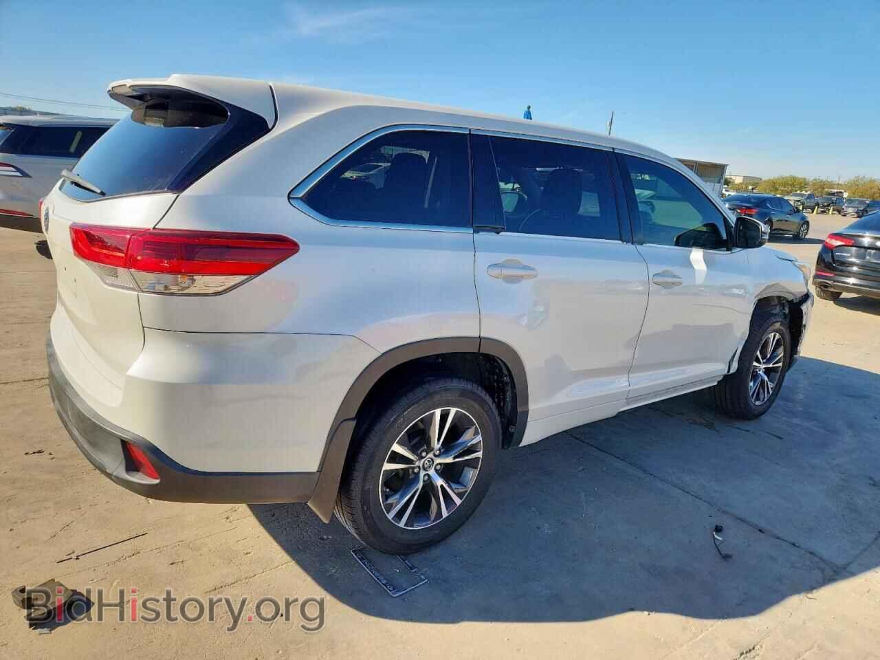 2018 TOYOTA HIGHLANDER - VIN: 5TDZZRFH7JS237940 - Фото 3