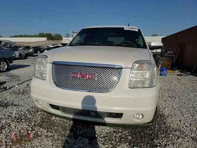 2013 GMC YUKON - VIN: 1GKS2EEF5DR371643 - Фото 14