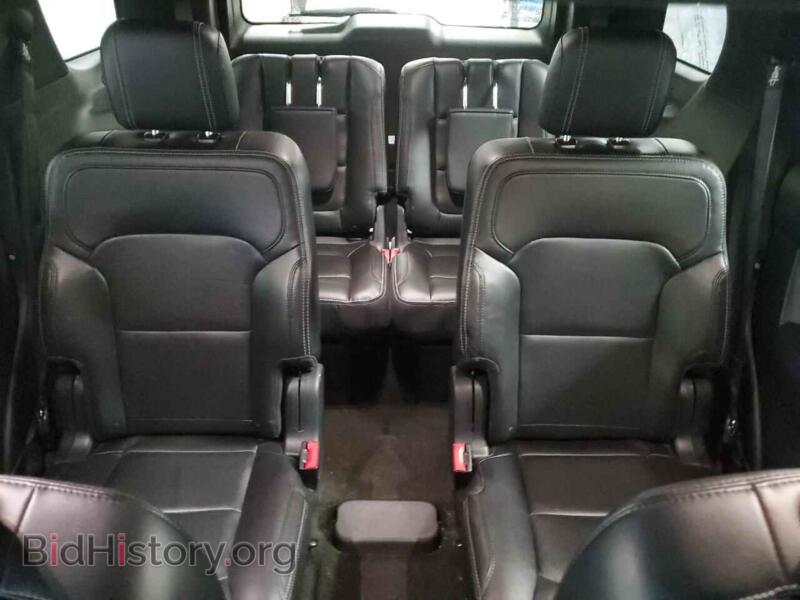 2018 Ford EXPLORER (VIN 1FM5K8F85JGB05309) — photo 10 of 15