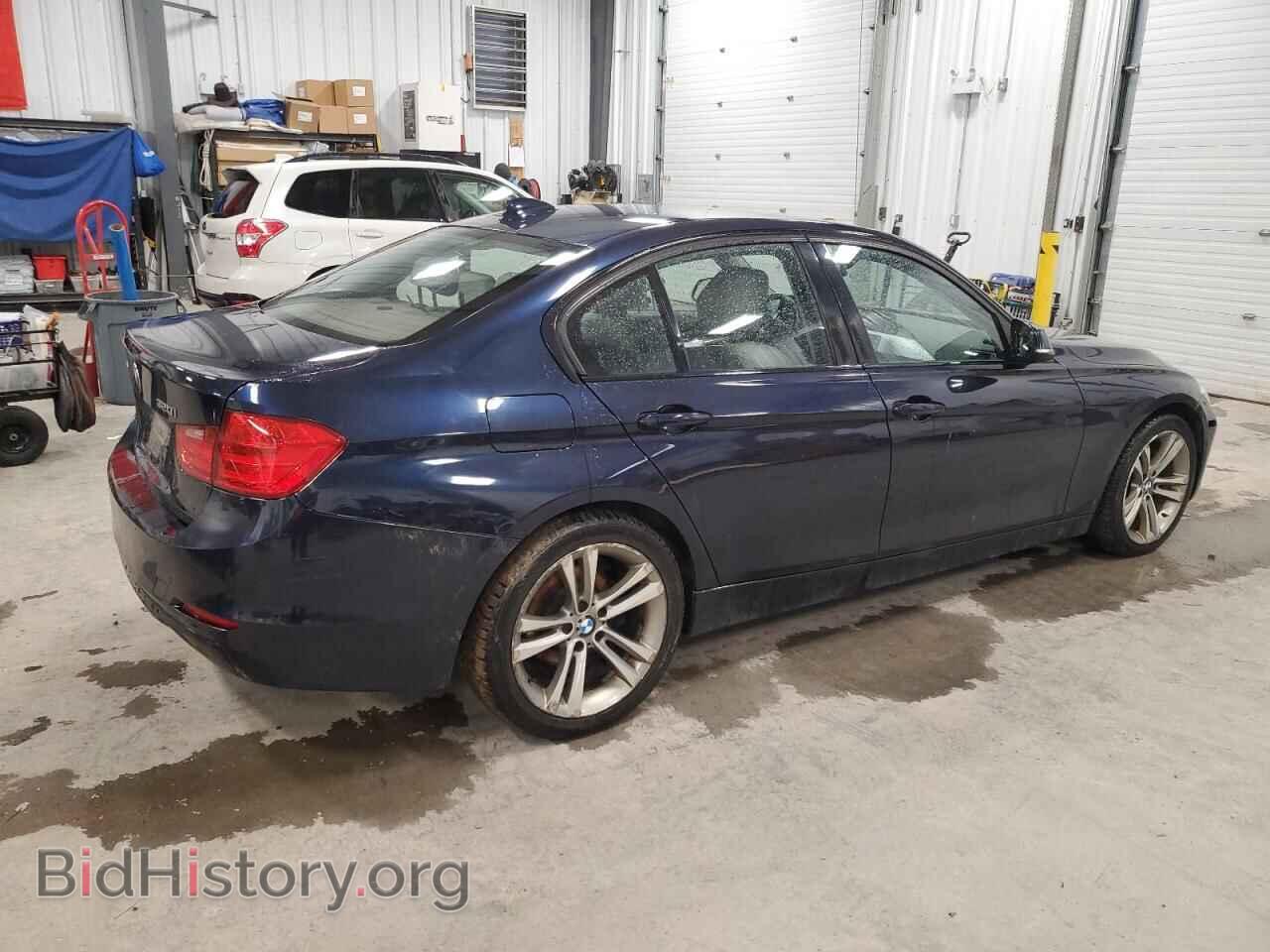 2014 BMW 3 SERIES - VIN: WBA3C3G52ENS68725 - Фото 3