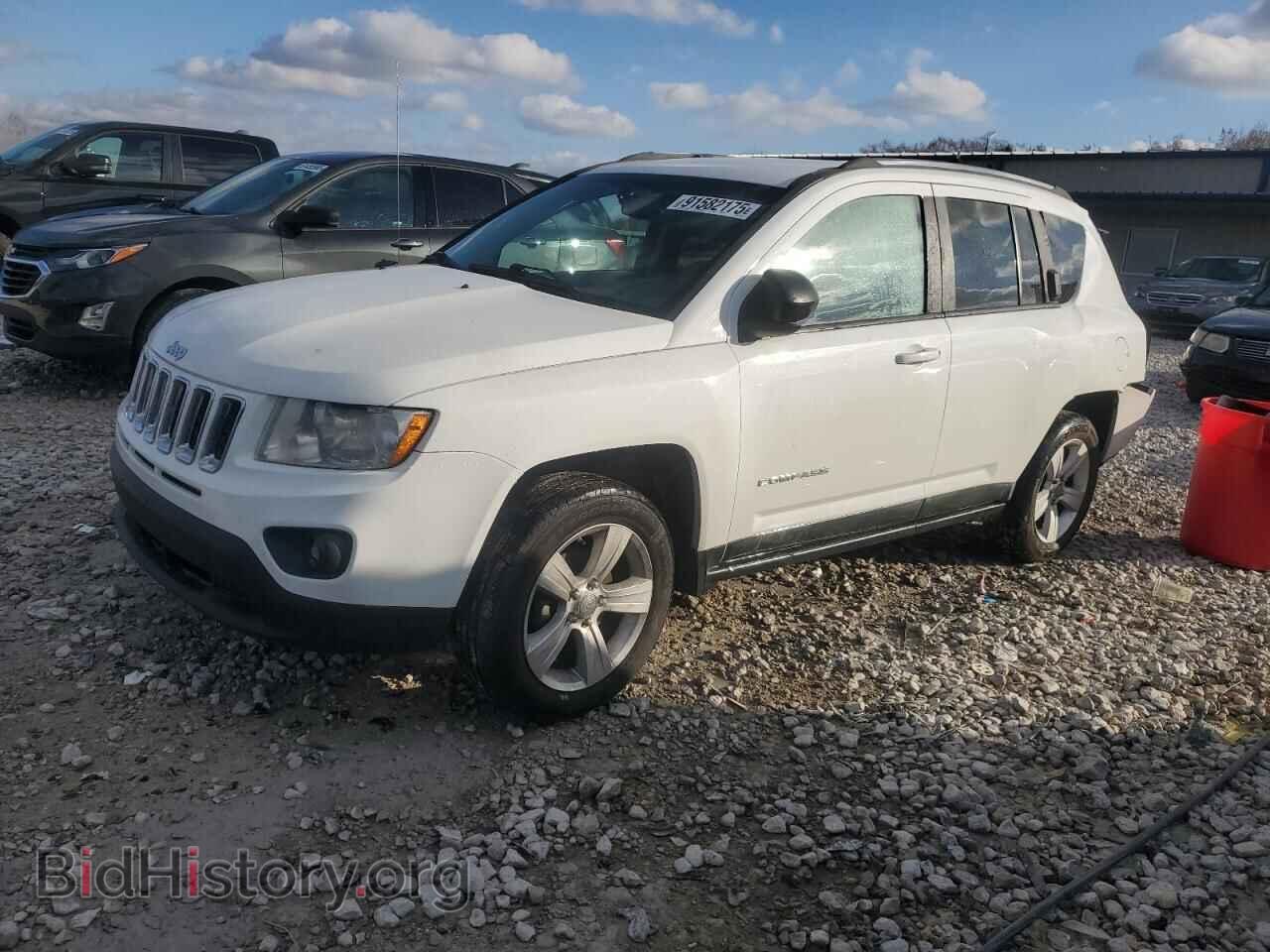Photo 1J4NT1FA1BD290676 - JEEP COMPASS 2011