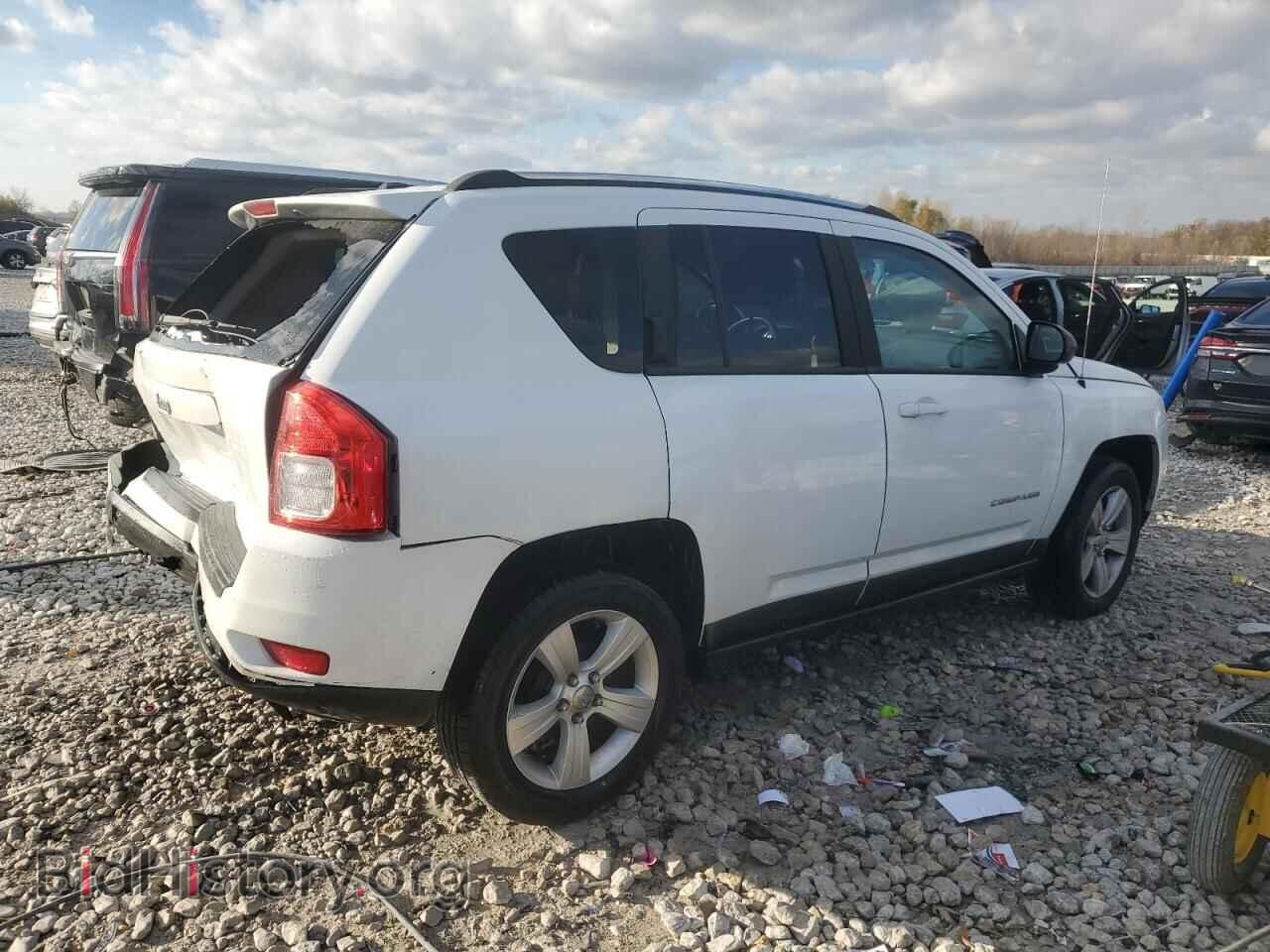 2011 JEEP COMPASS - VIN: 1J4NT1FA1BD290676 - Фото 3