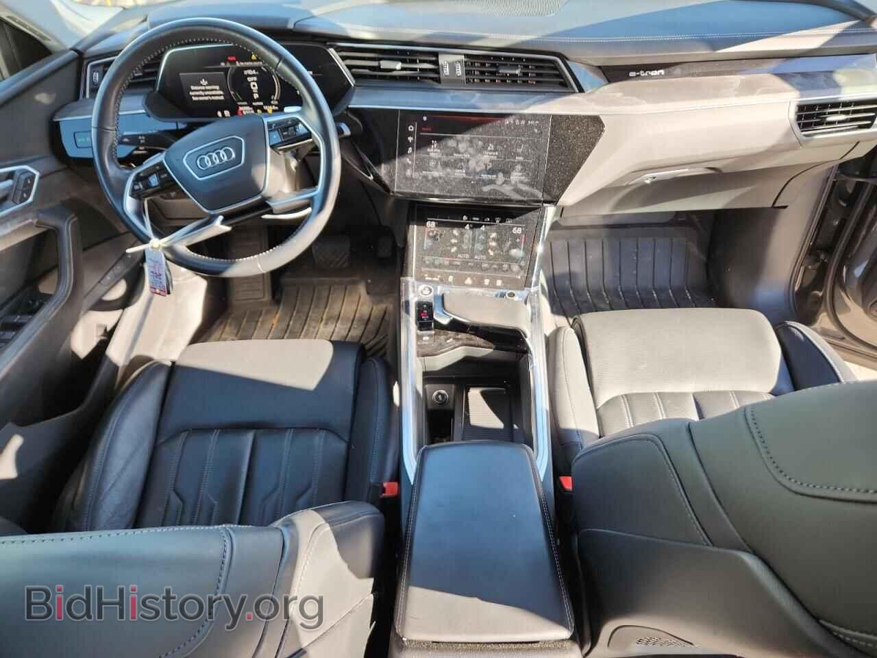 2022 AUDI E-TRON - VIN: WA13AAGE7MB001815 - Photo 8