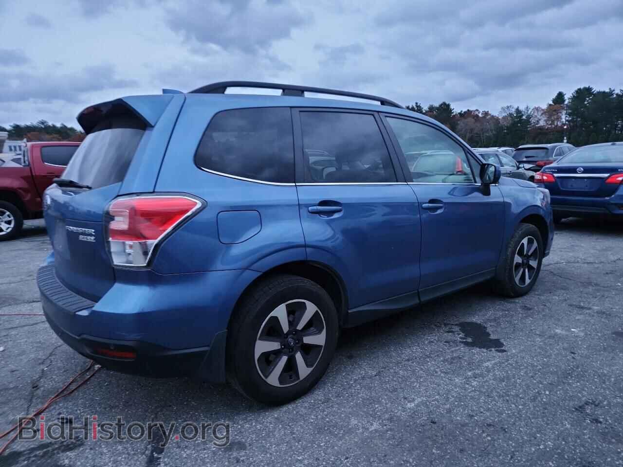 2017 SUBARU FORESTER - VIN: JF2SJARC7HH553509 - Фото 3