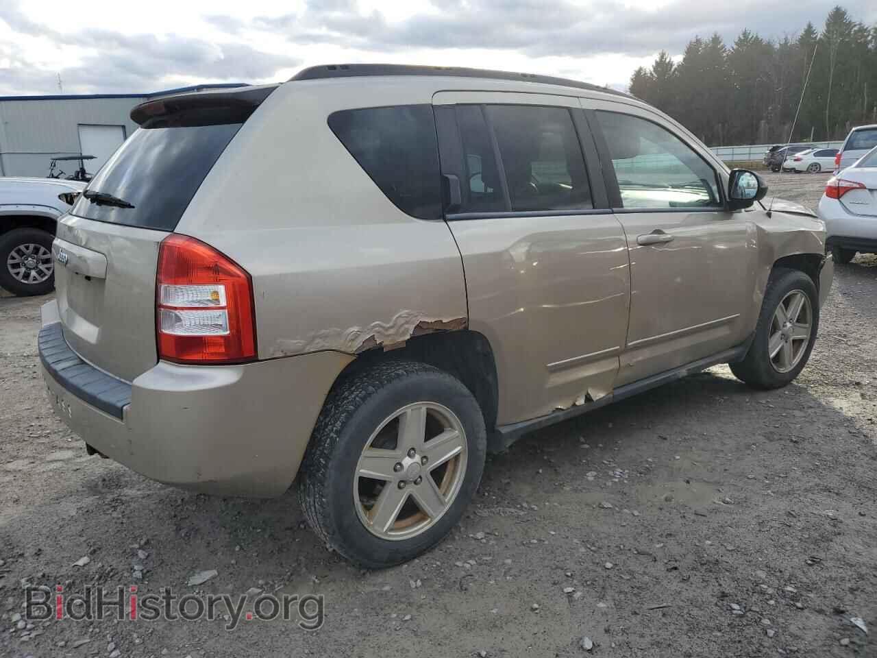 2010 JEEP COMPASS - VIN: 1J4NF4FB0AD512866 - Photo 3