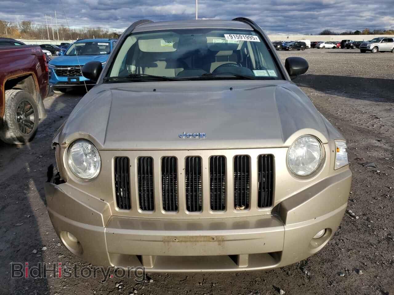 2010 JEEP COMPASS - VIN: 1J4NF4FB0AD512866 - Photo 5