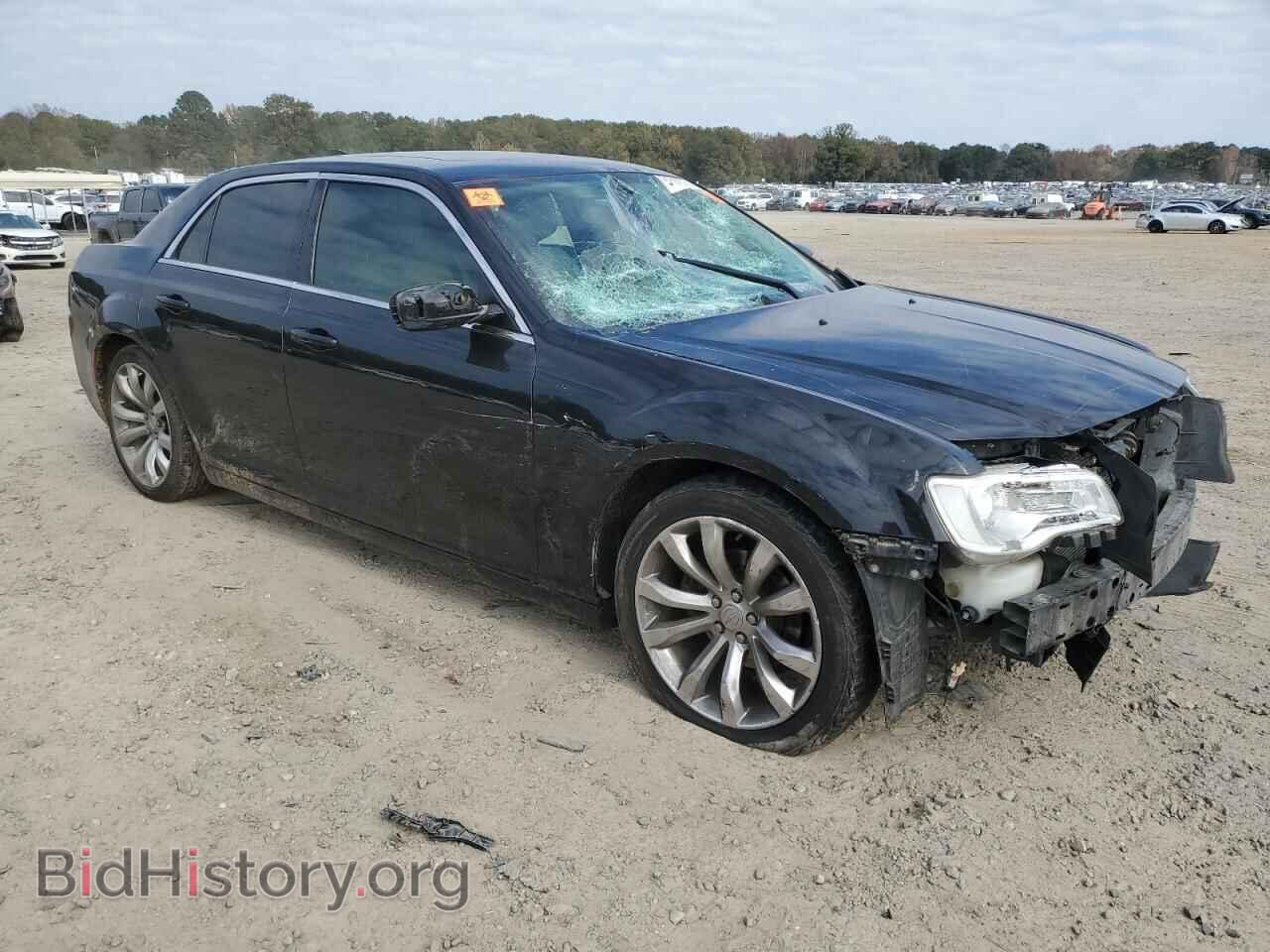 2017 CHRYSLER 300 - VIN: 2C3CCAAG9HH593570 - Фото 4
