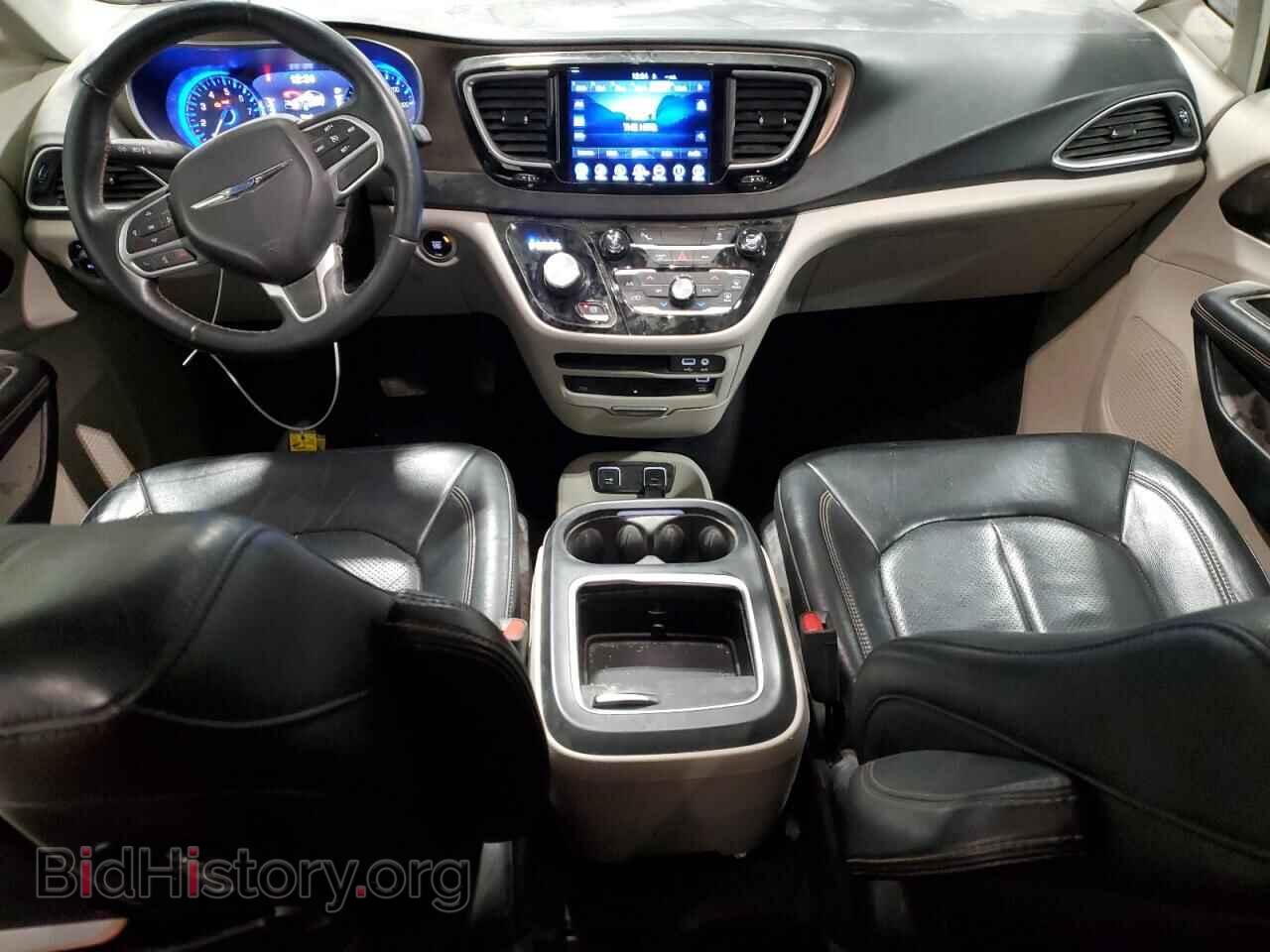 2017 CHRYSLER PACIFICA - VIN: 2C4RC1EG4HR565038 - Photo 8