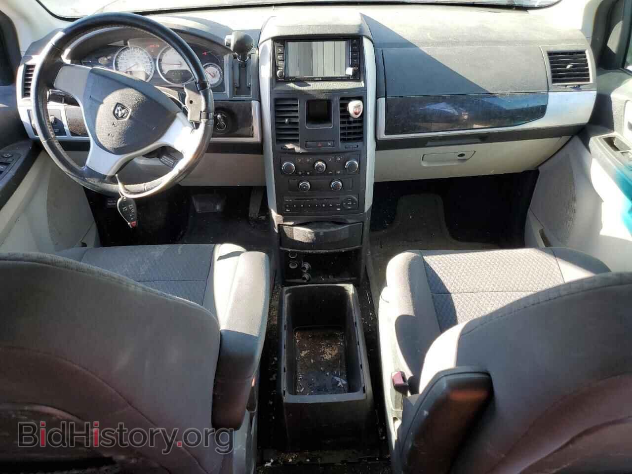 2010 DODGE CARAVAN - VIN: 2D4RN5D16AR317025 - Фото 8