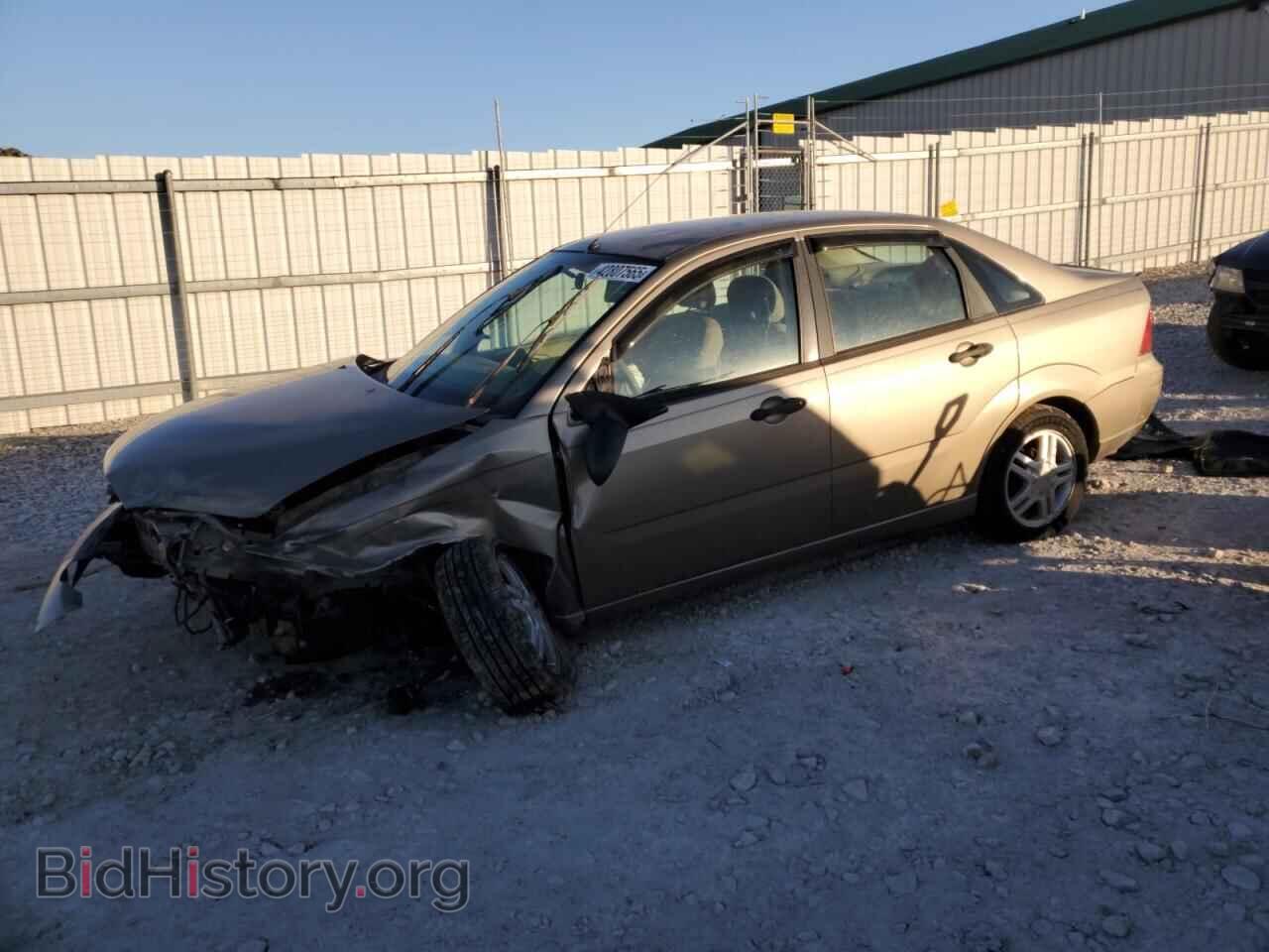 Фотография 1FAFP34N25W170674 - FORD FOCUS 2005
