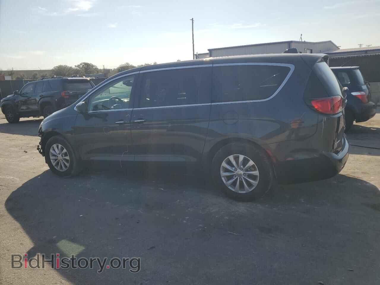 2020 CHRYSLER PACIFICA - VIN: 2C4RC1FG9LR136730 - Photo 2