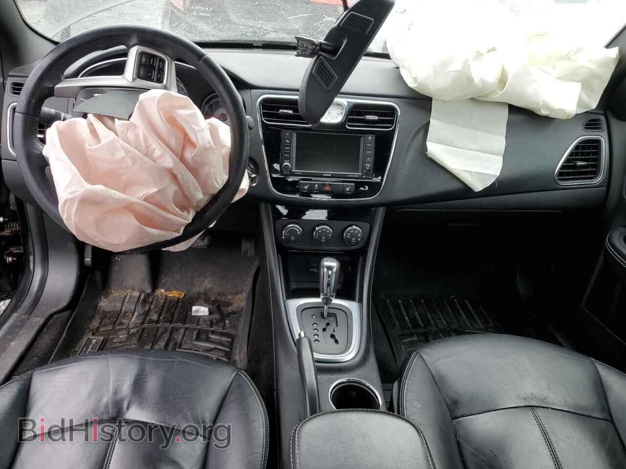 2013 CHRYSLER 200 - VIN: 1C3CCBCG1DN555321 - Фото 8