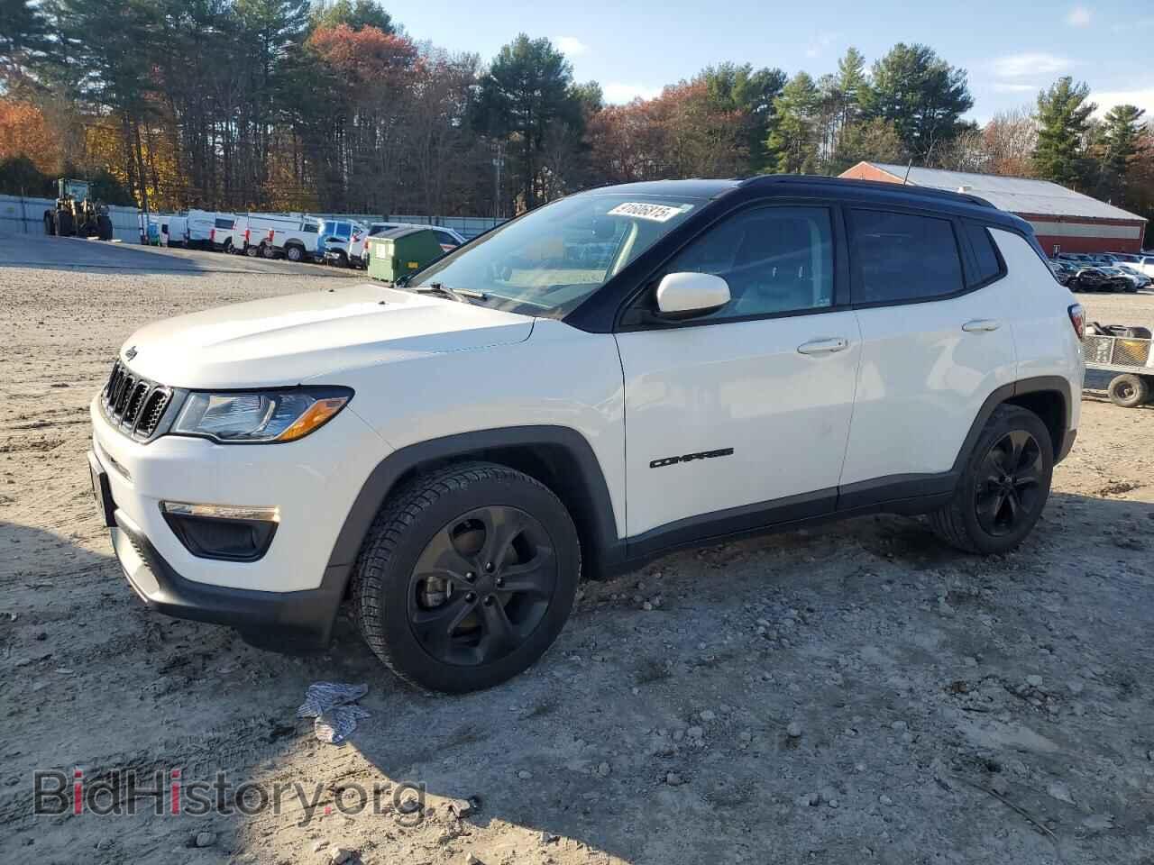 Photo 3C4NJCBB0JT409560 - JEEP COMPASS 2018