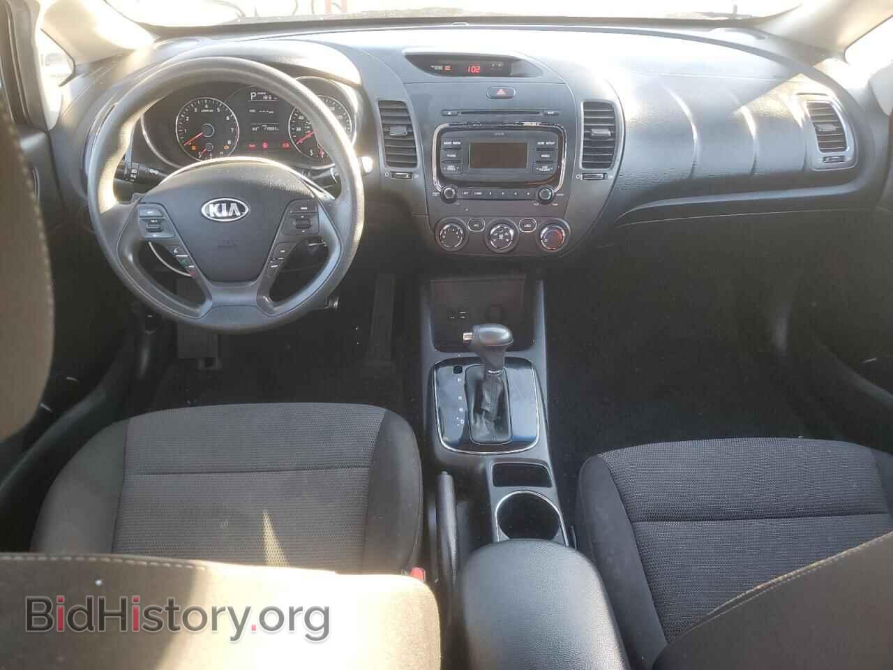 2017 KIA FORTE - VIN: 3KPFK4A79HE125184 - Фото 8