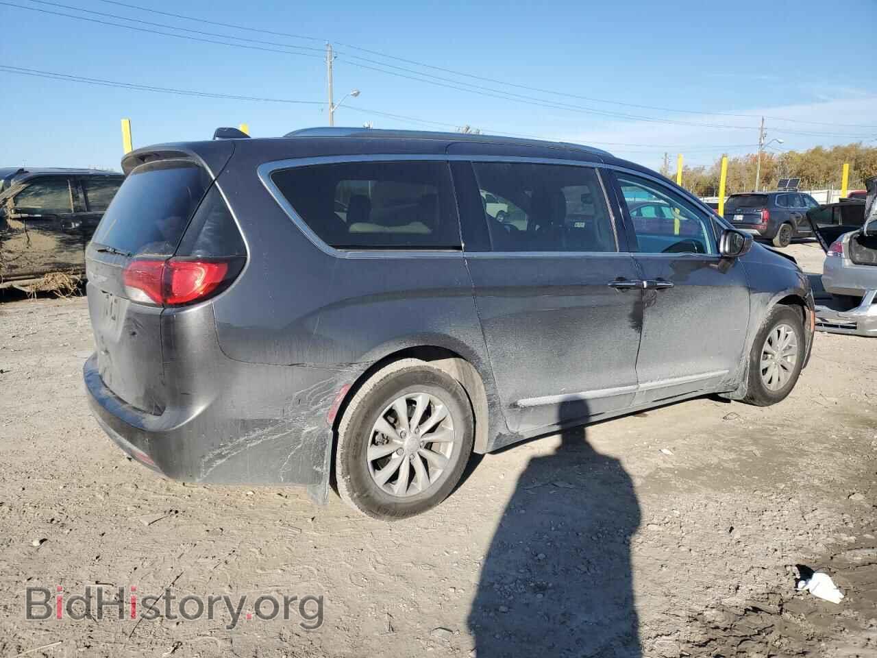 2019 CHRYSLER PACIFICA - VIN: 2C4RC1BG5KR628949 - Photo 3