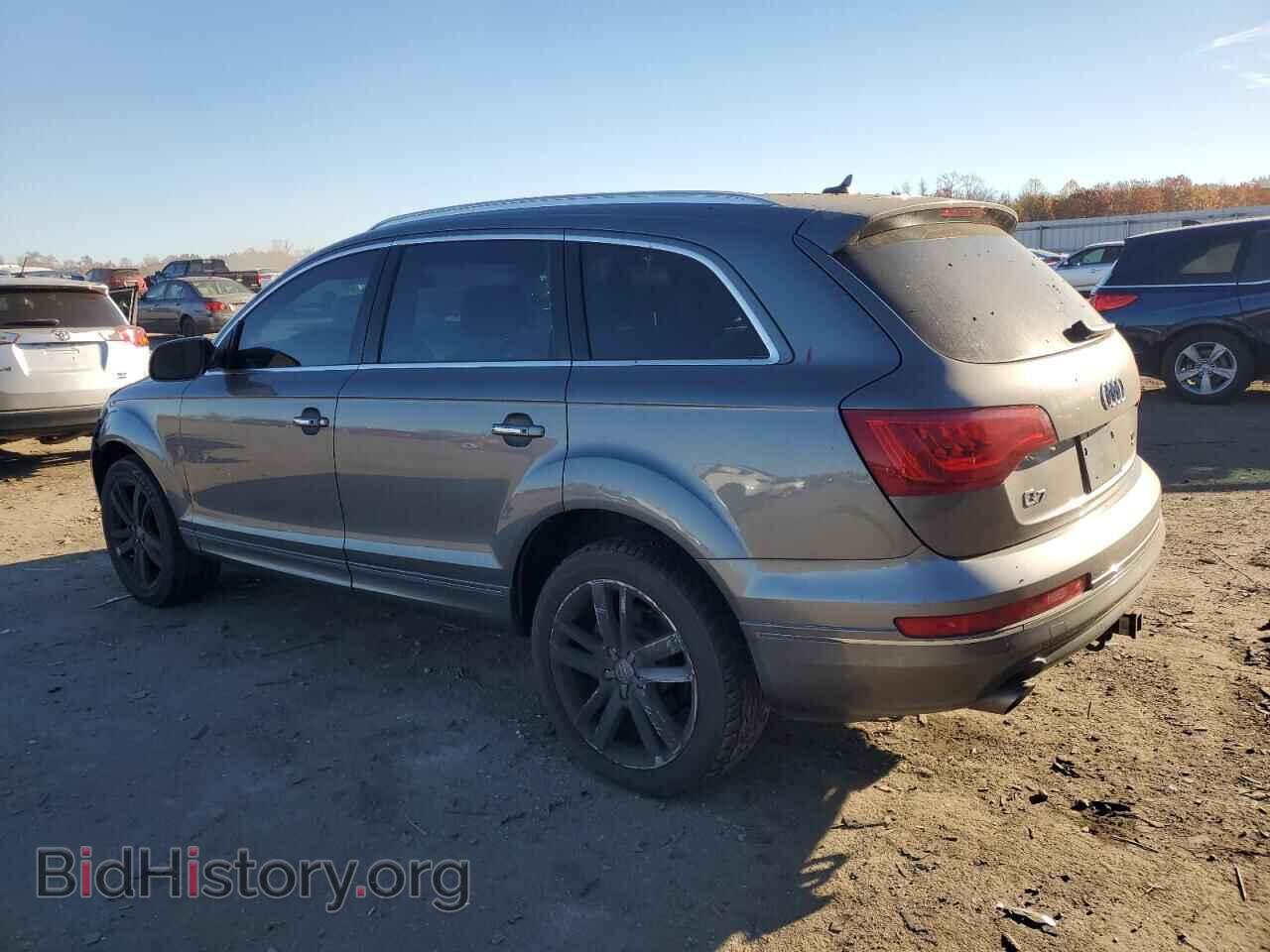 2010 AUDI Q7 - VIN: WA1VMAFE9AD002837 - Фото 2