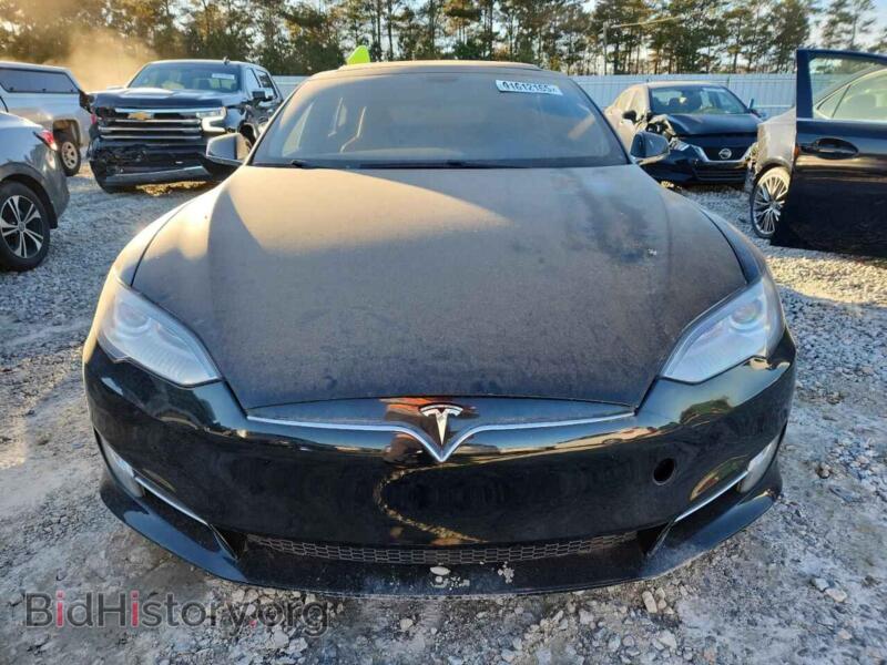 2013 Tesla MODEL S (VIN 5YJSA1DN8DFP13799) — фото 5 из 12