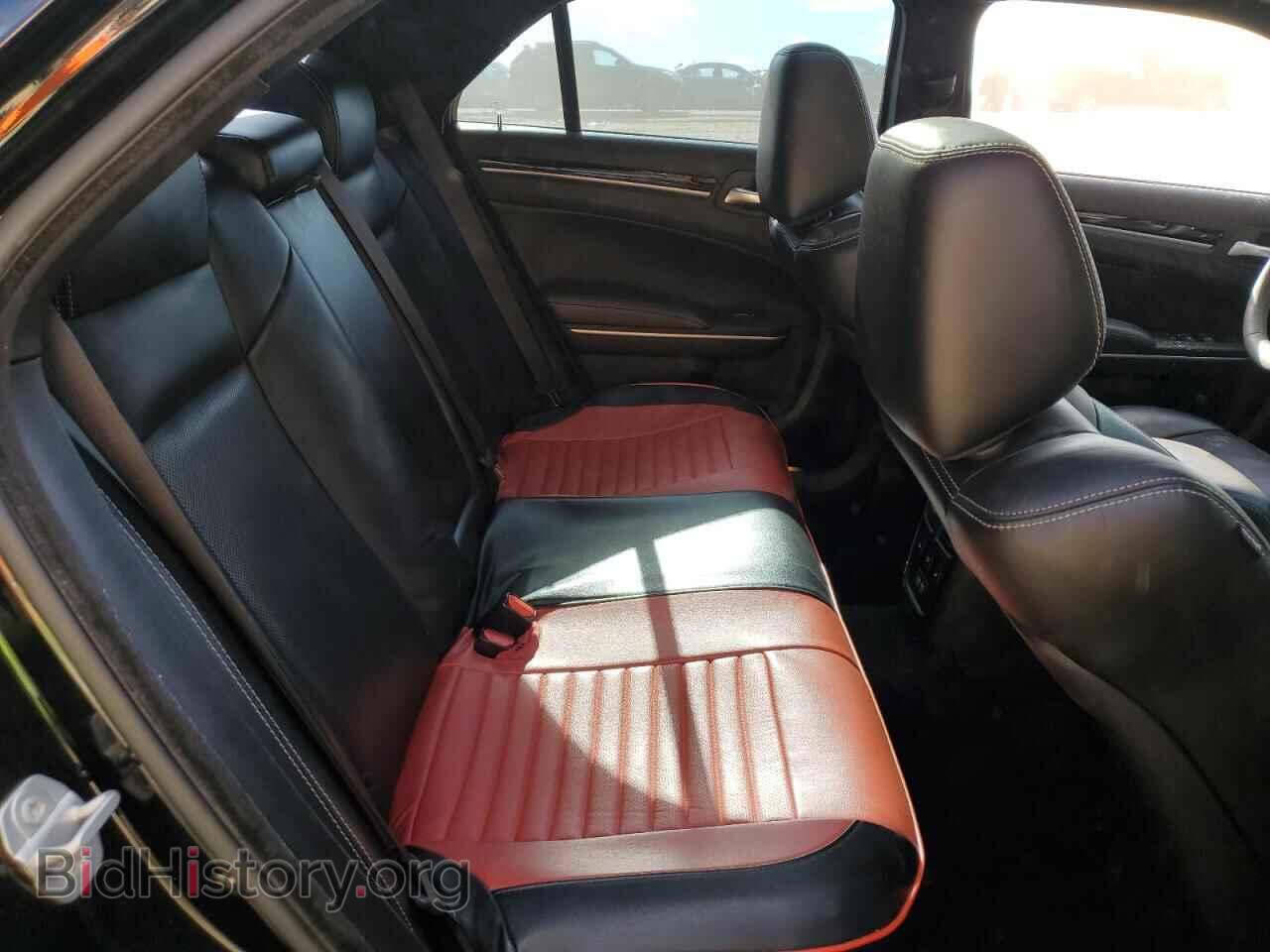 2023 CHRYSLER 300 - VIN: 2C3CCABT3PH548814 - Photo 10